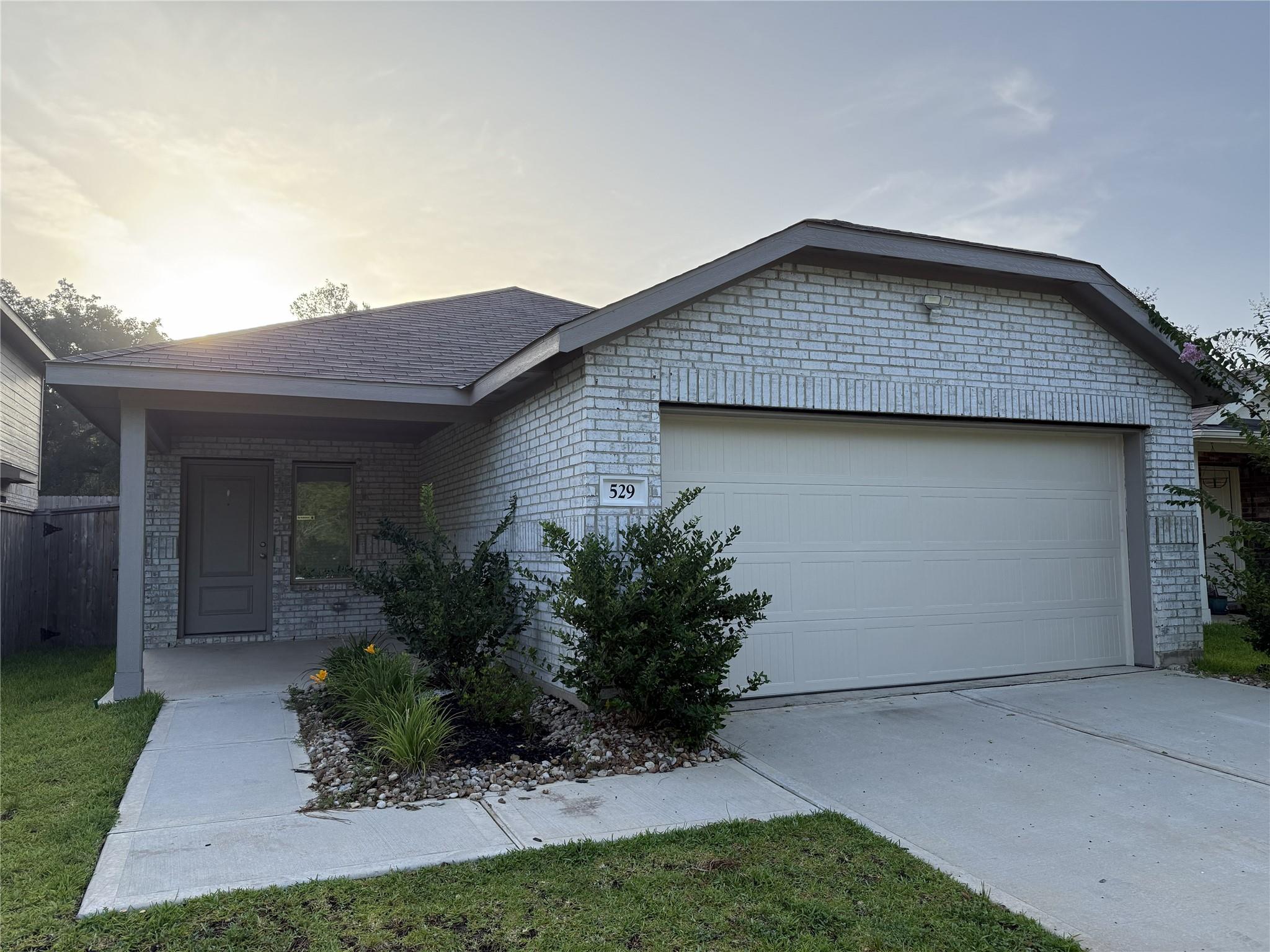 Residential Lease in Willis