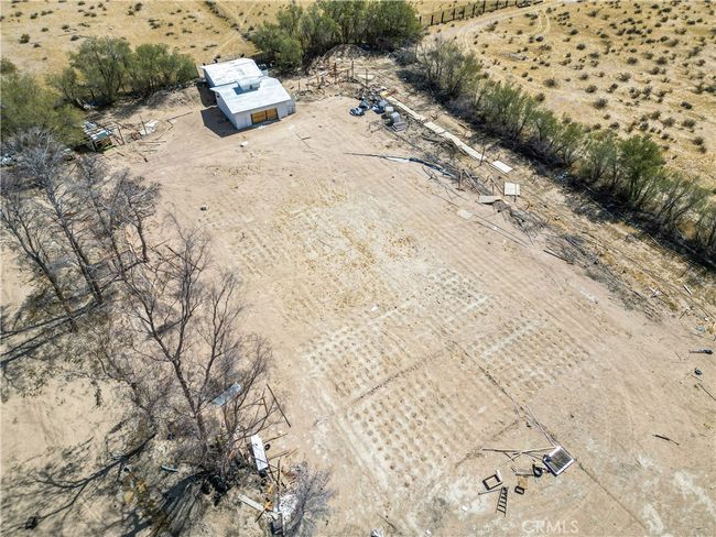 45200 Camelot Drive, House other with 2 bedrooms, 2 bathrooms and 2 parking in Yermo CA | Image 7