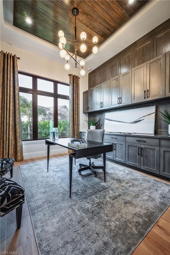 691 Annemore Ln, House other with 5 bedrooms, 8 bathrooms and 4 parking in NAPLES FL | Image 16