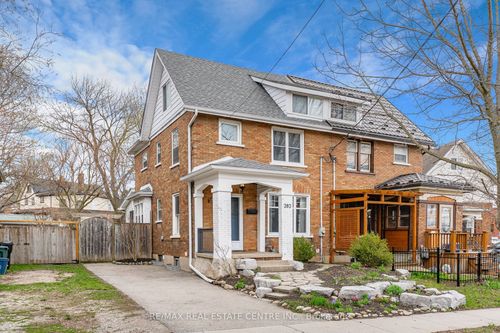 282 Park St, Kitchener, ON, N2G1N1 | Card Image