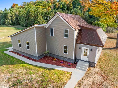 3490 N 47 Rd, Manton, MI, 49663-9440 | Card Image