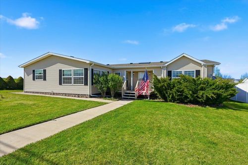 703 Ziebach Street, Belle Fourche, SD, 57717-0000 | Card Image