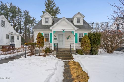 43 Harrison Ave, Delmar, NY, 12054-3401 | Card Image