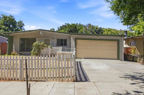 1561 Cross Way, San Jose, CA, 95125-1215 | Card Image