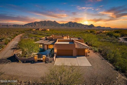 587 E Corte Pasadera Cobrizo, Green Valley, AZ, 85614-5181 | Card Image