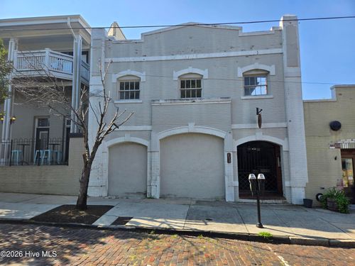 apt-2-118 Dock St, Wilmington, NC, 28401-8400 | Card Image