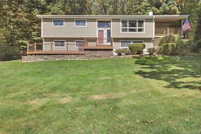 333 Allview Avenue, House other with 3 bedrooms, 2 bathrooms and null parking in Southeast NY | Image 1