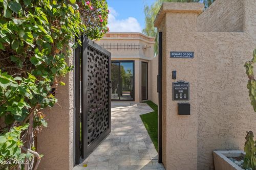 8401 N 84th Pl, Scottsdale, AZ, 85258-2415 | Card Image