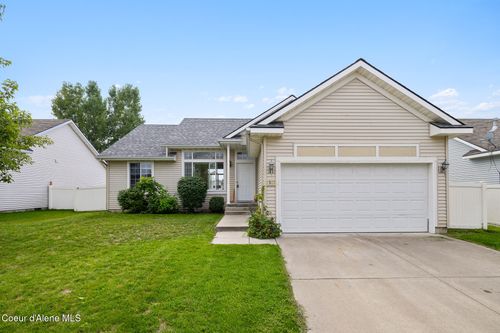 2522 W Timberlake Loop, Coeur D Alene, ID, 83815-9757 | Card Image