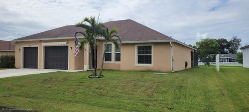 1702 Se North Blackwell Dr, Port St. Lucie, FL, 34952-6652 | Card Image