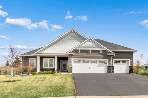 16122 Estate Ln, Lakeville, MN, 55044-2270 | Card Image