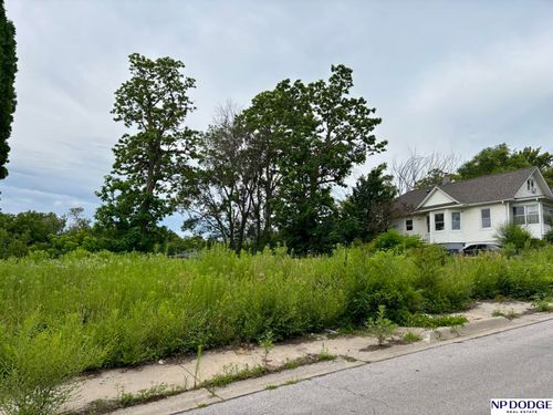 3107 Corby Street, Omaha, NE, 68111 | Card Image