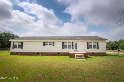 41 Stable Rd, Tarboro, NC, 27886-8762 | Card Image