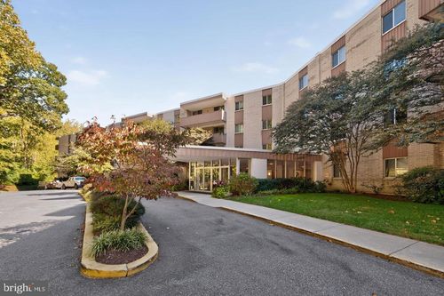 a-430-7505 Democracy Boulevard, BETHESDA, MD, 20817 | Card Image