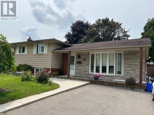 92 Brier Park Rd, Brantford, ON, N3R5T4 | Card Image