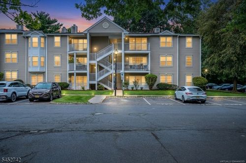 85 Lindsey Ct, FRANKLIN PARK, NJ, 08823-1531 | Card Image