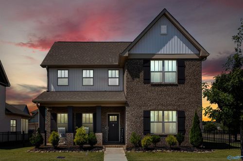 17323 Brooklawn St, Athens, AL, 35611-2223 | Card Image