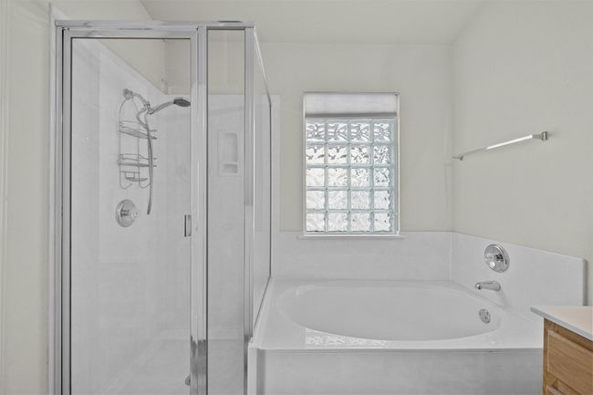 11506 Jim Thorpe Ln, House other with 3 bedrooms, 2 bathrooms and 2 parking in Austin TX | Image 23
