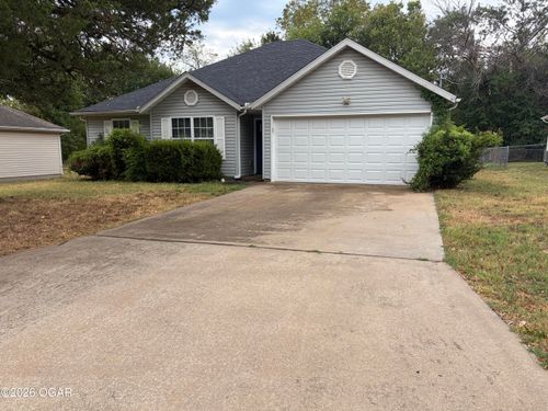 1828 W A St, Joplin, MO, 64801-3122 | Card Image
