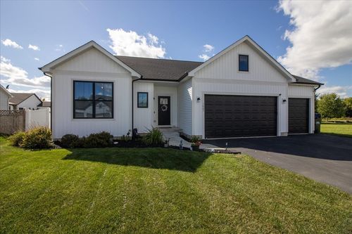 1005 Joel Ln, Genoa, IL, 60135-7531 | Card Image