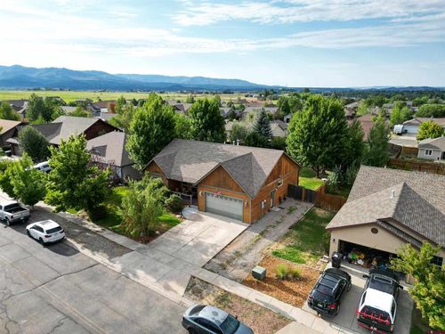 616 Louisiana Dr, Bayfield, CO, 81122-9870 | Card Image