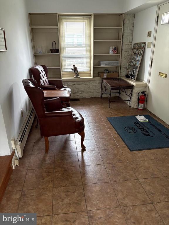Commercial Lease in HAVERTOWN 2