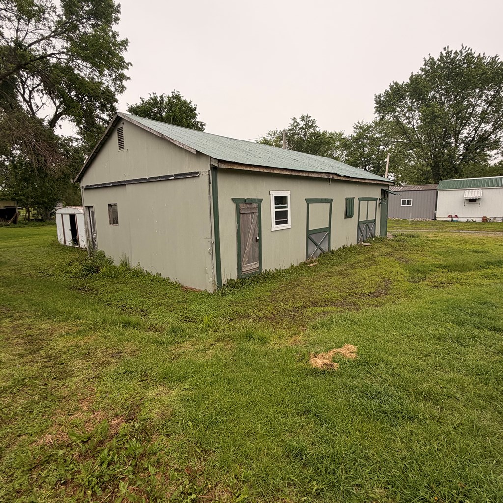 Commercial Sale in Clarence 4