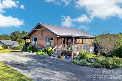 242 Falling Creek Dr, Nebo, NC, 28761-0311 | Card Image