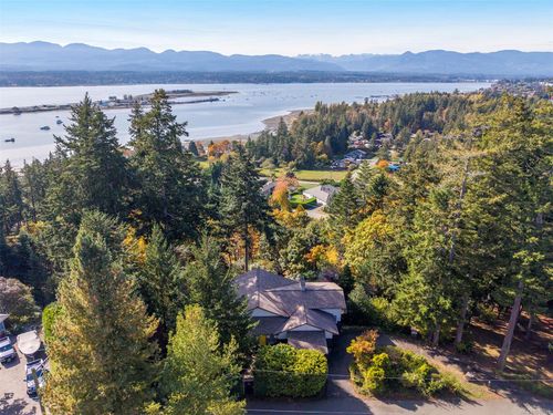 1183 Moore Rd, Comox, BC, V9M3X1 | Card Image