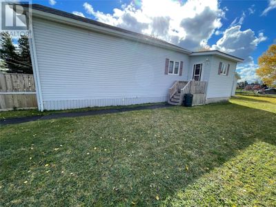 16 Rewa Ave, House other with 2 bedrooms, 1 bathrooms and null parking in Bishops Falls NL | Image 3