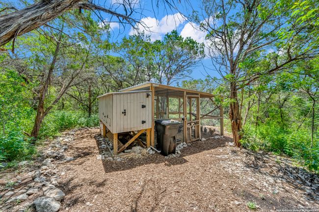 10210 Rafter O Trl, House other with 3 bedrooms, 3 bathrooms and null parking in Helotes TX | Image 46