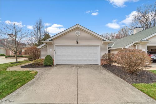 18 Community Dr, Avon Lake, OH, 44012-1591 | Card Image