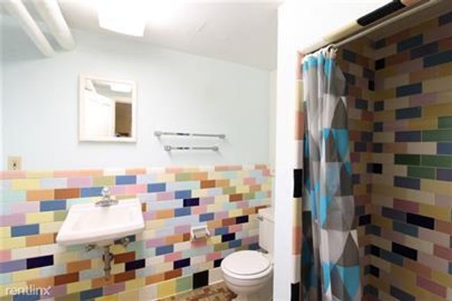 834 Huron St, Home with 0 bedrooms, 0 bathrooms and 5 parking in Ann Arbor MI | Image 16