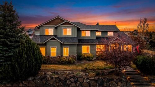 4122 Sw Salmon Pl, Redmond, OR, 97756-7634 | Card Image