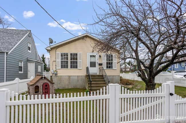 11 Milton Ave, House other with 2 bedrooms, 2 bathrooms and null parking in Woodbridge NJ | Image 6