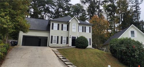 2210 Camp Town Way, Lawrenceville, GA, 30044-2748 | Card Image