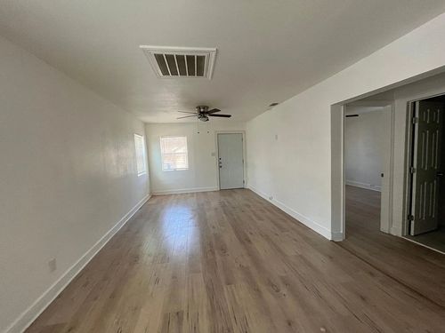 3711 Guaranty St, Dallas, TX, 75215-3847 | Card Image