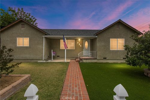 236 E 29th St, San Bernardino, CA, 92404-3967 | Card Image