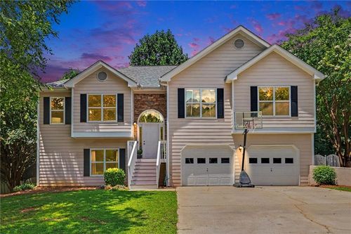 6219 Compass Dr, Flowery Branch, GA, 30542-3968 | Card Image