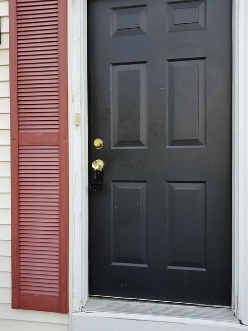 739 Four Seasons Blvd, Aurora, IL, 60504-4310 | Card Image