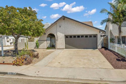 1360 Cerritos Ct, Chula Vista, CA, 91910-7106 | Card Image