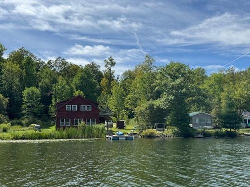 24 W Shore Dr, Tinmouth, VT, 05773-1143 | Card Image