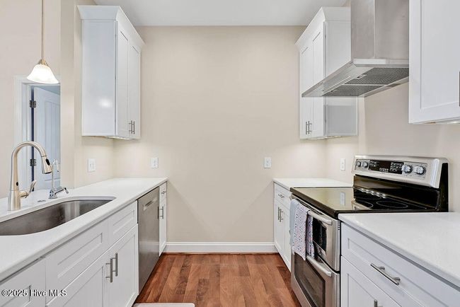 110 Island Palms Dr, House other with 3 bedrooms, 2 bathrooms and 1 parking in Carolina Beach NC | Image 13