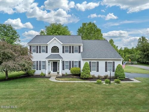 31 Ivywood Drive, Bethlehem, NY, 12158 | Card Image