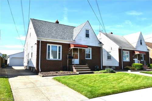 13129 Astor Avenue, Cleveland, OH, 44135 | Card Image