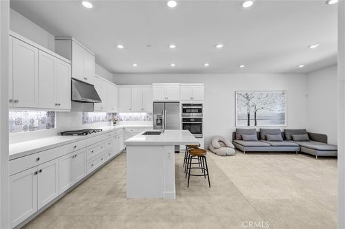 143 Baluster, Irvine, CA, 92618-1468 | Card Image