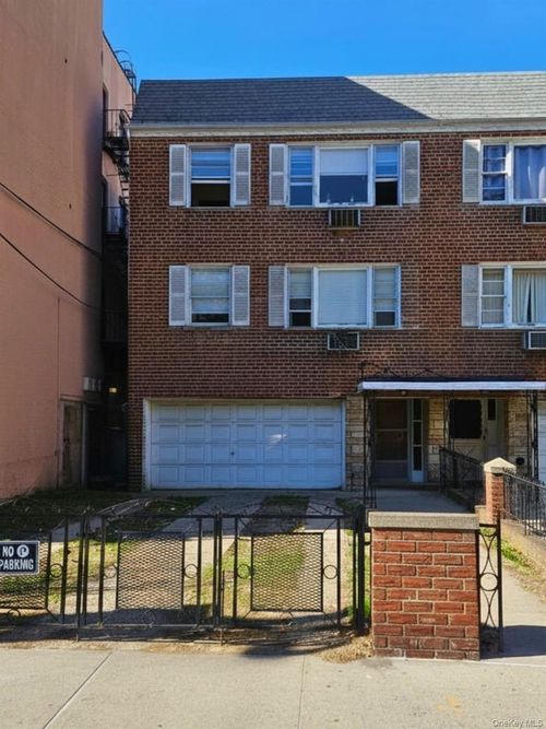 89-11 32nd Ave, East Elmhurst, NY, 11369-2237 | Card Image