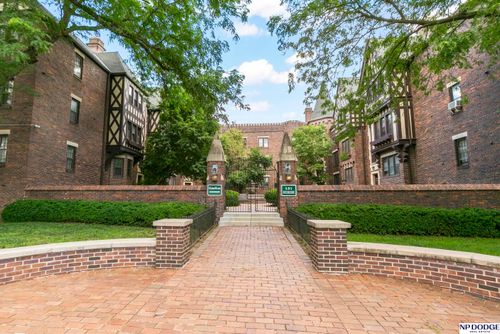 14-131 S 39 Street, Omaha, NE, 68131 | Card Image
