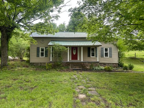9263 Center Point Rd, Tompkinsville, KY, 42167-8677 | Card Image