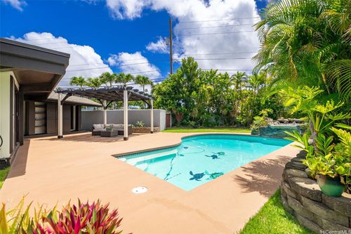 7081 Kalanianaole Hwy, Honolulu, HI, 96825-2048 | Card Image